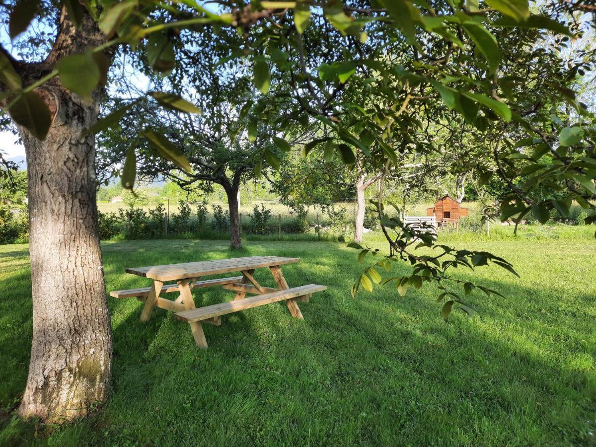 Le Jardin De Moulis, Saint Girons, Ariege, Pyrenees, Bed and Breakfast Buitenkant foto
